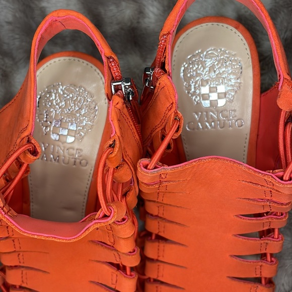 Vince Camuto coral cage heels, size 8 - Picture 6 of 8